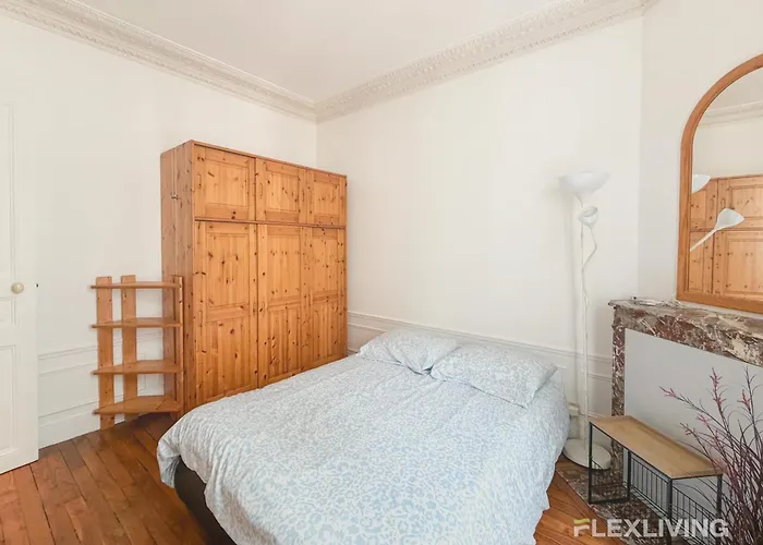 Appartement Lovely In 13 *